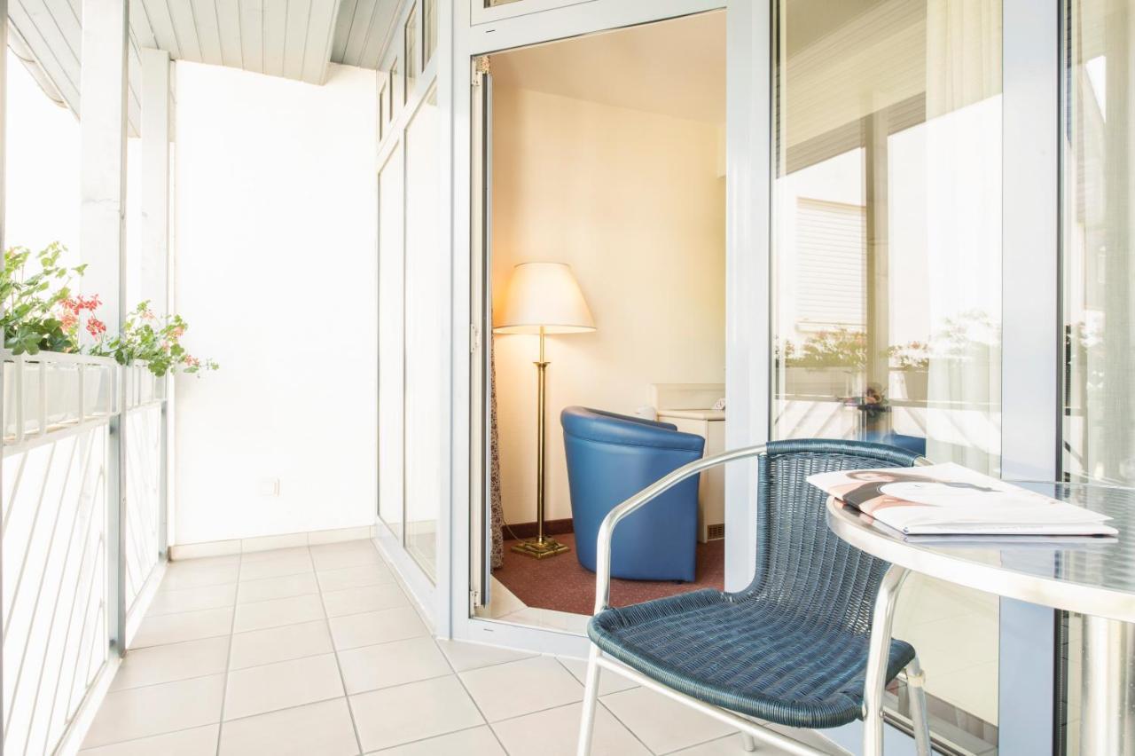 Hotel Traube Ruedesheim Рюдесхайм-на-Рейне Экстерьер фото